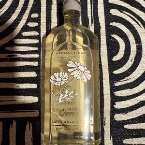 Bath & Body Works Aromatherapy Lavender Chamomile Body Wash